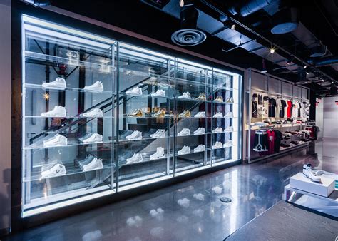 los angeles sneaker stores